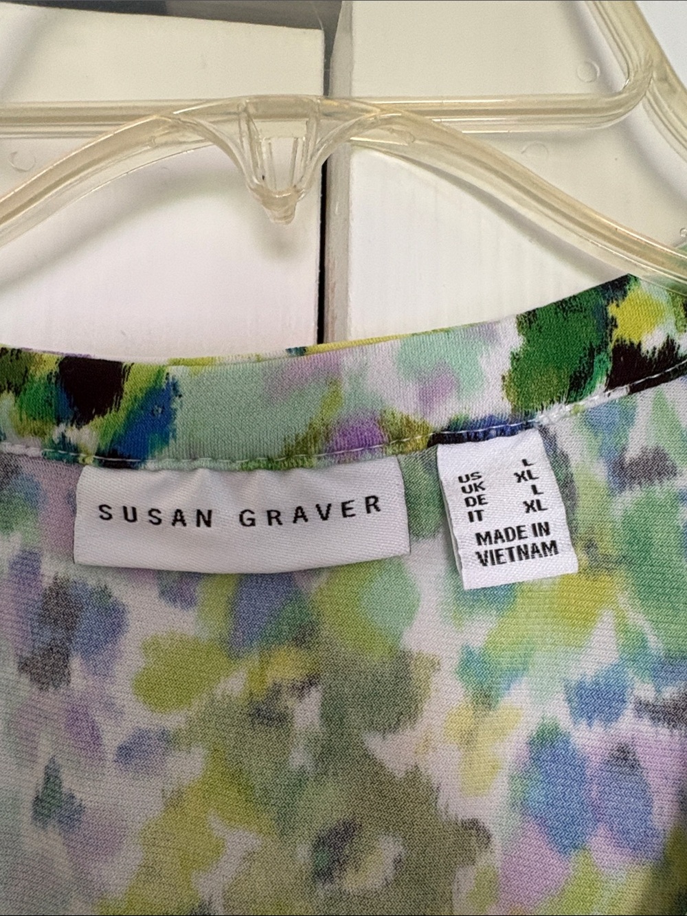 Susan Graver Green Purple Blue Floral V-Neck Tunic Top - Picture 2 of 4